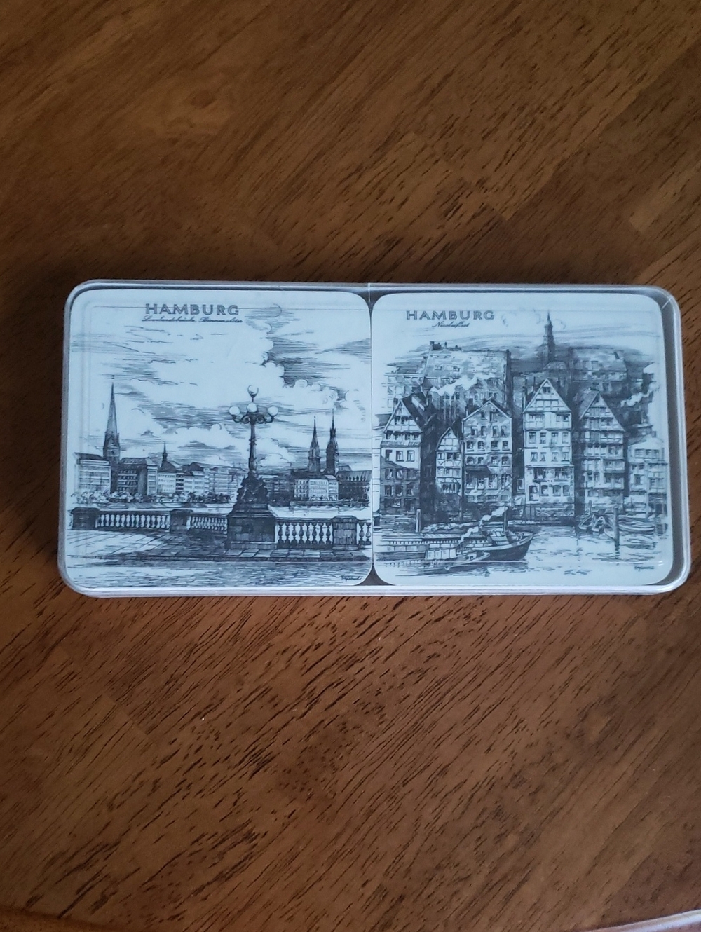 Hamburg  6 Coaster Set - Black & White Sketch Schuberth Tamat-Serie  Germany